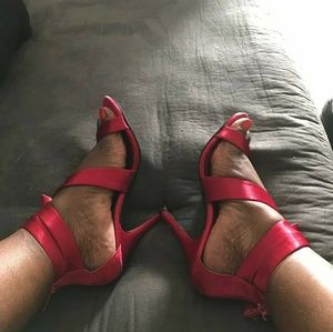 Meet your Posher, Toni